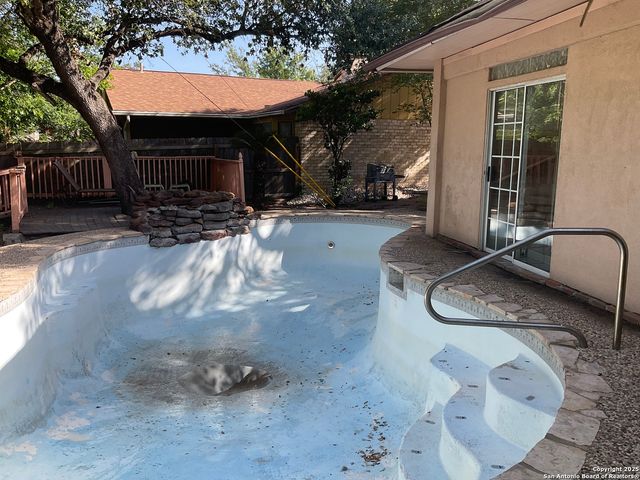 11615 Whisper Valley, San Antonio, TX 78230