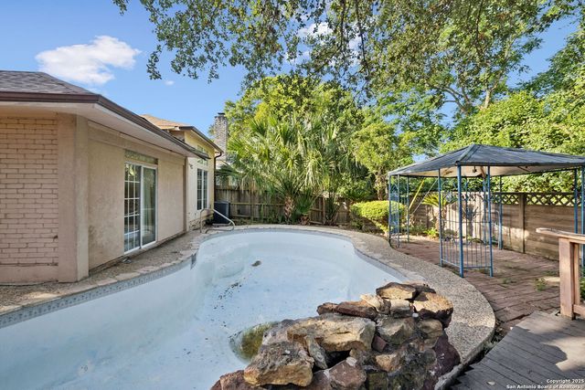 11615 Whisper Valley, San Antonio, TX 78230