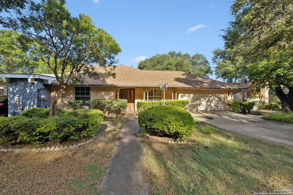 11615 Whisper Valley, San Antonio, TX 78230