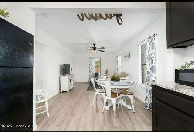 1502 30th Street, Lubbock, TX 79411