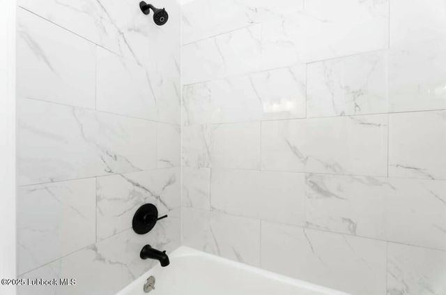 1502 30th Street, Lubbock, TX 79411