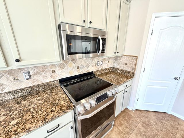 17455 W Meadow Lane, Surprise, AZ 85388