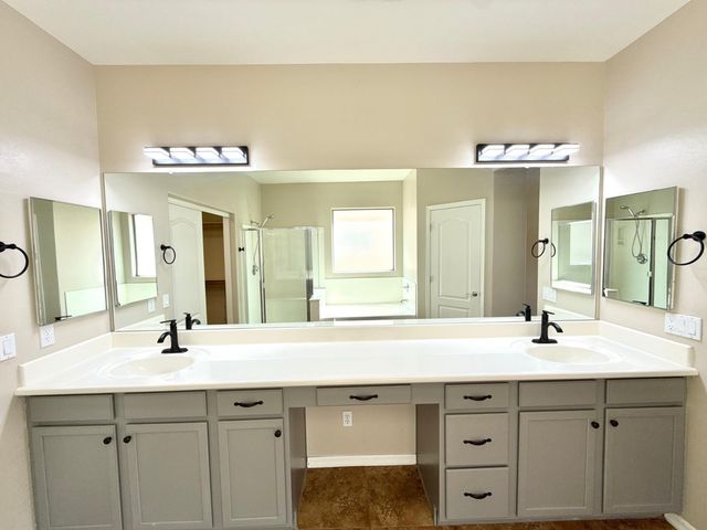 17455 W Meadow Lane, Surprise, AZ 85388
