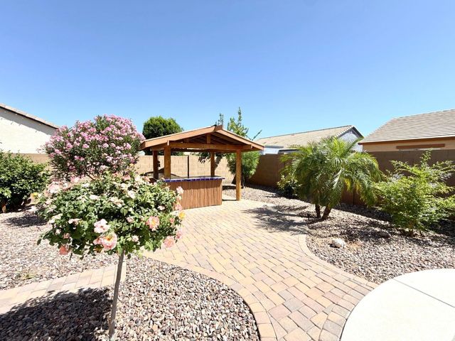 17455 W Meadow Lane, Surprise, AZ 85388