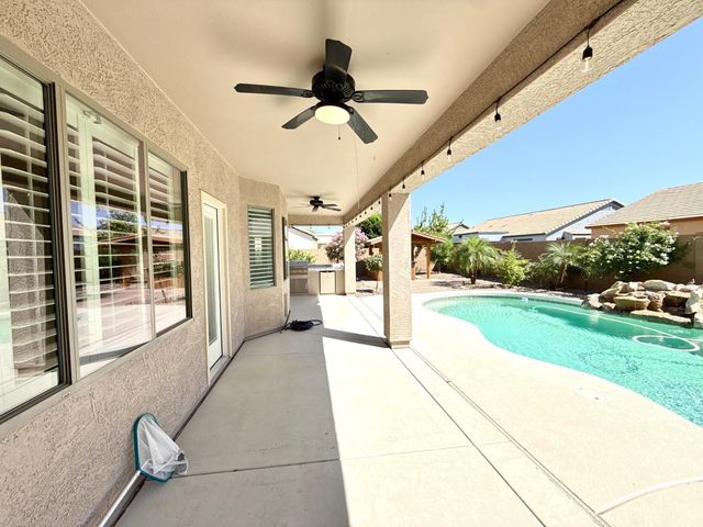 17455 W Meadow Lane, Surprise, AZ 85388