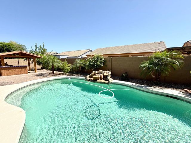 17455 W Meadow Lane, Surprise, AZ 85388