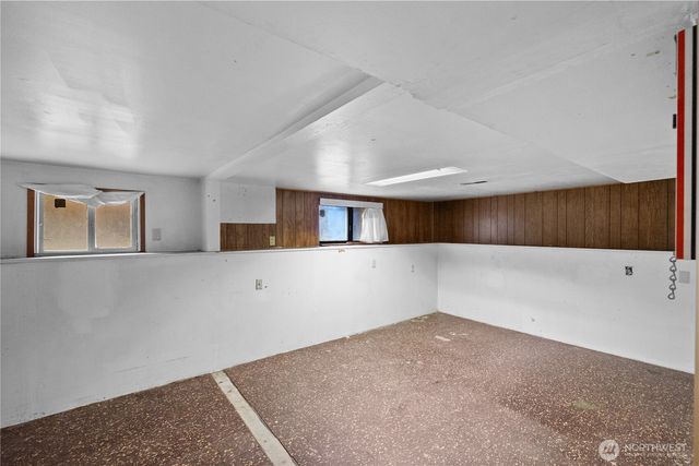 6412 17th Avenue NW, Seattle, WA 98107