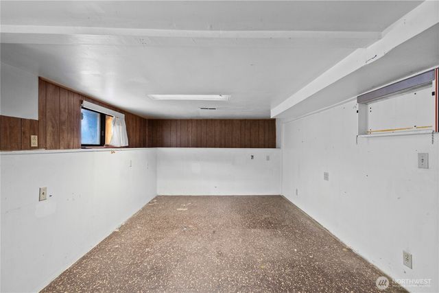 6412 17th Avenue NW, Seattle, WA 98107