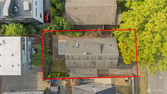 6412 17th Avenue NW, Seattle, WA 98107