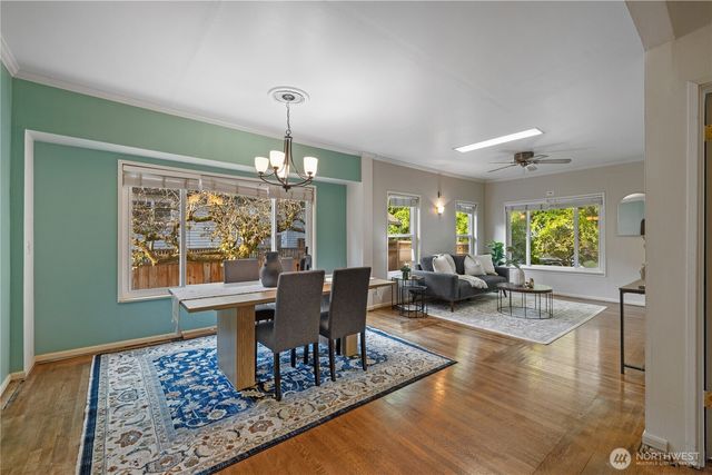 6412 17th Avenue NW, Seattle, WA 98107