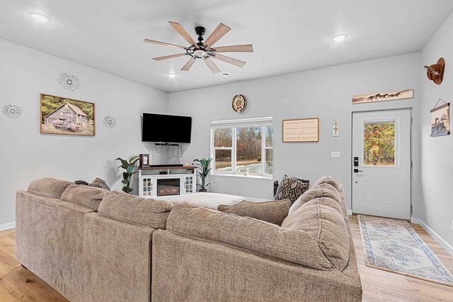 N8511 JOHNSON FALLS ROAD, Crivitz, WI 54114