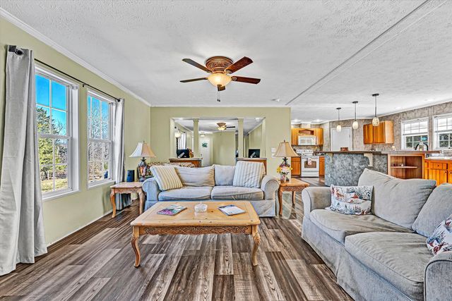 7682 Lee Hwy, Troutville, VA 24175