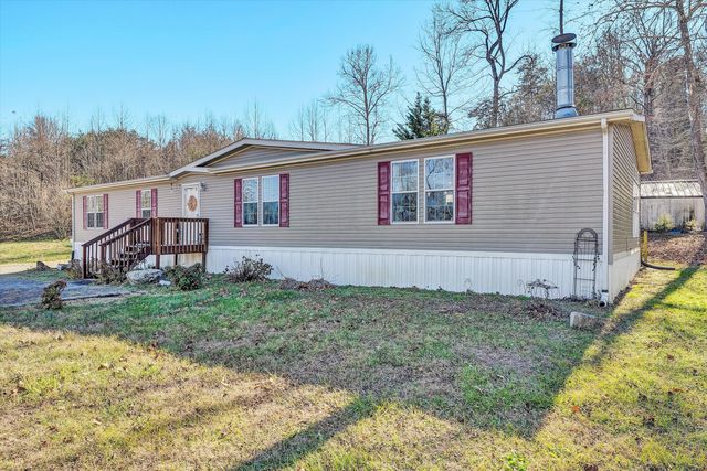 7682 Lee Hwy, Troutville, VA 24175