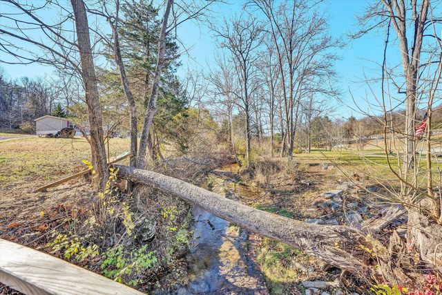 7682 Lee Hwy, Troutville, VA 24175