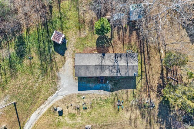 7682 Lee Hwy, Troutville, VA 24175