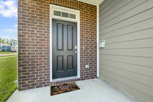 830 Long Leaf Rd, Lebanon, TN 37087