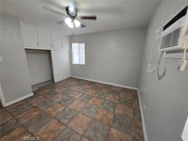 16466 Arrow Boulevard 2, Fontana, CA 92335