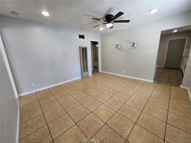 16466 Arrow Boulevard 2, Fontana, CA 92335