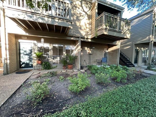 2100 Tanglewilde Street 515, Houston, TX 77063