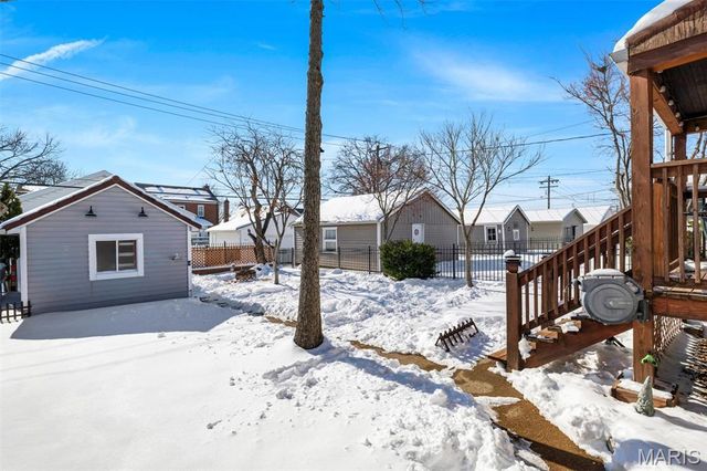 6042 Oleatha Avenue, St Louis, MO 63139