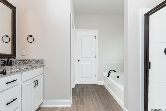 39234 Blue Heron Ct, Prairieville, LA 70769