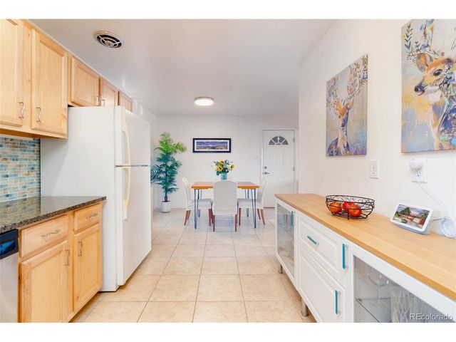 246 Lansing St, Aurora, CO 80010
