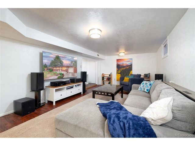 246 Lansing St, Aurora, CO 80010
