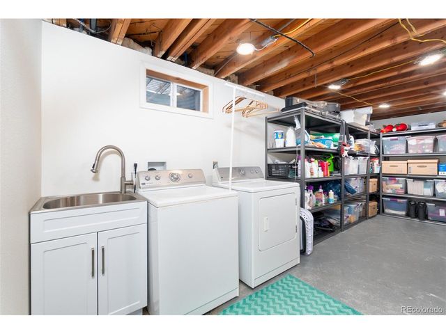 246 Lansing St, Aurora, CO 80010