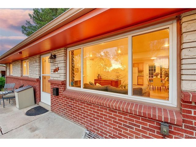 246 Lansing St, Aurora, CO 80010
