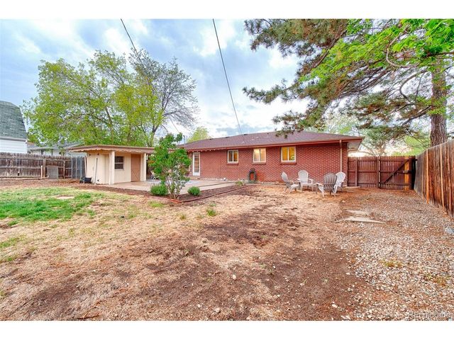 246 Lansing St, Aurora, CO 80010