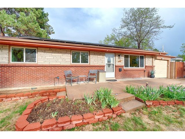 246 Lansing St, Aurora, CO 80010