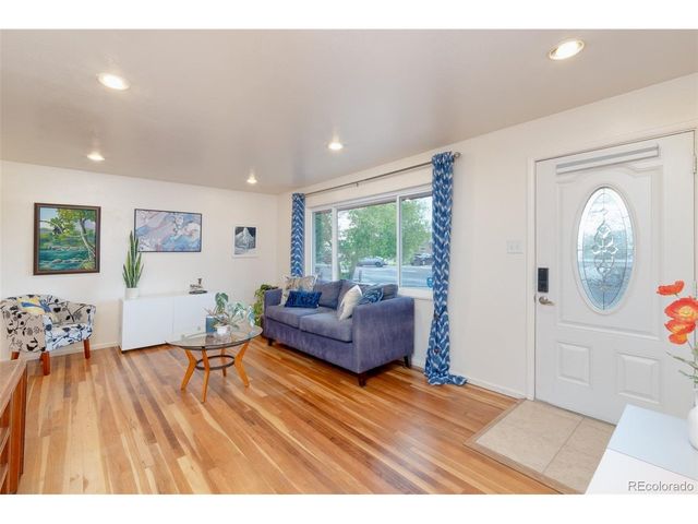 246 Lansing St, Aurora, CO 80010