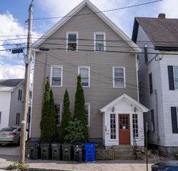 285 E. High Street, Manchester, NH 03104