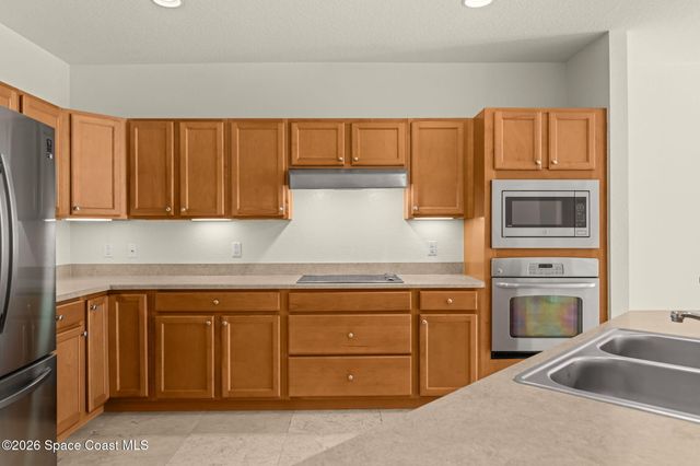 117 Lancha Circle 102, Satellite Beach, FL 32937