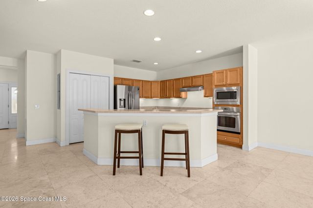 117 Lancha Circle 102, Satellite Beach, FL 32937