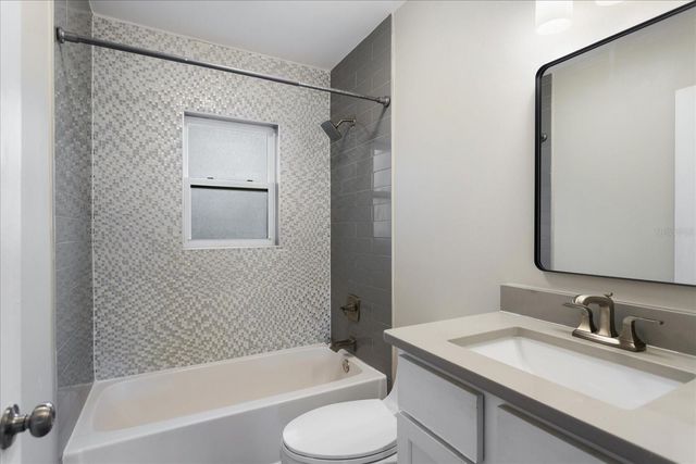 916 TIMOR AVENUE, Orlando, FL 32804