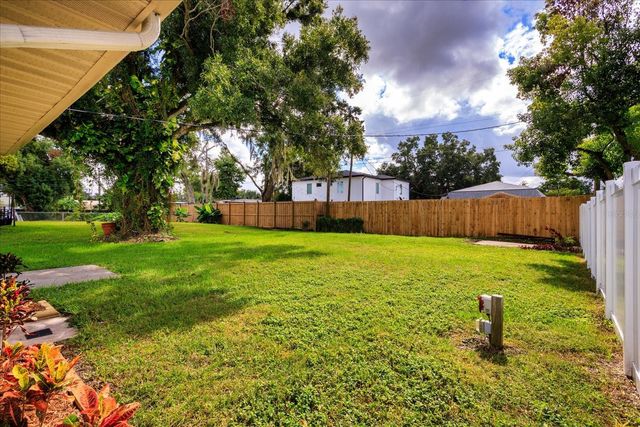 916 TIMOR AVENUE, Orlando, FL 32804