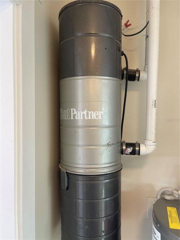 916 TIMOR AVENUE, Orlando, FL 32804