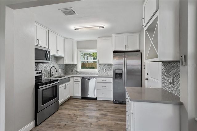 916 TIMOR AVENUE, Orlando, FL 32804