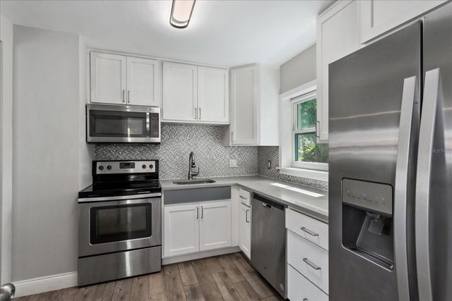 916 TIMOR AVENUE, Orlando, FL 32804