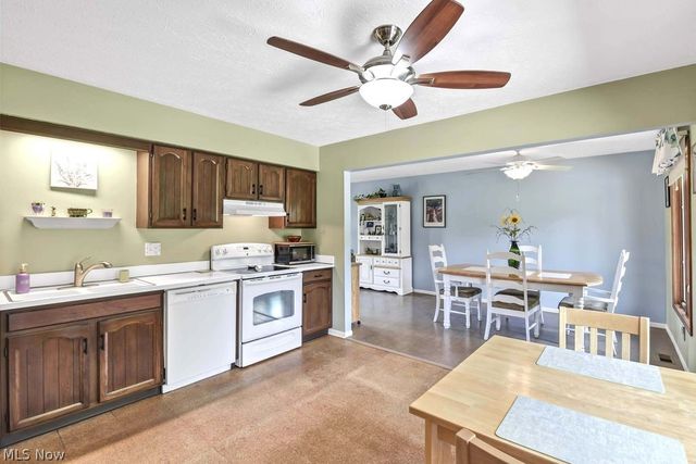 13964 Olde Orchard Road, Strongsville, OH 44136