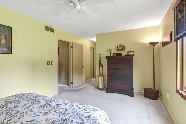 13964 Olde Orchard Road, Strongsville, OH 44136