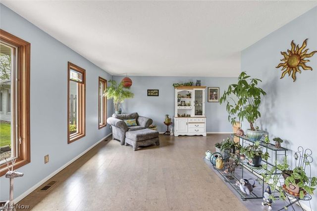 13964 Olde Orchard Road, Strongsville, OH 44136