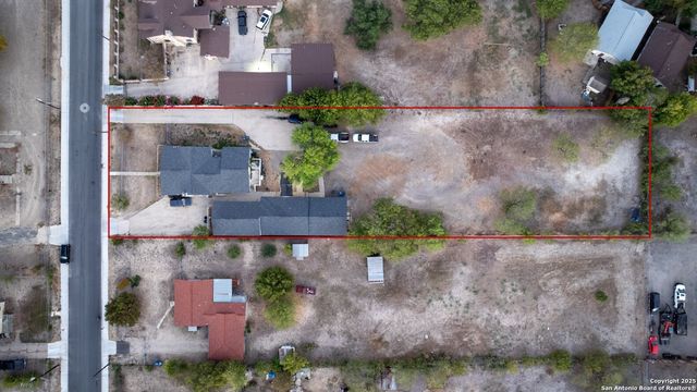 378 E Petaluma BLVD, San Antonio, TX 78221