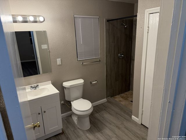 378 E Petaluma BLVD, San Antonio, TX 78221