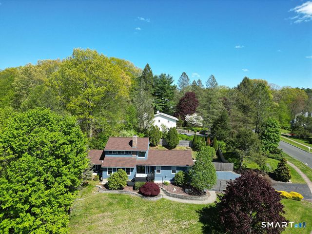 110 Stanley Drive, Glastonbury, CT 06033