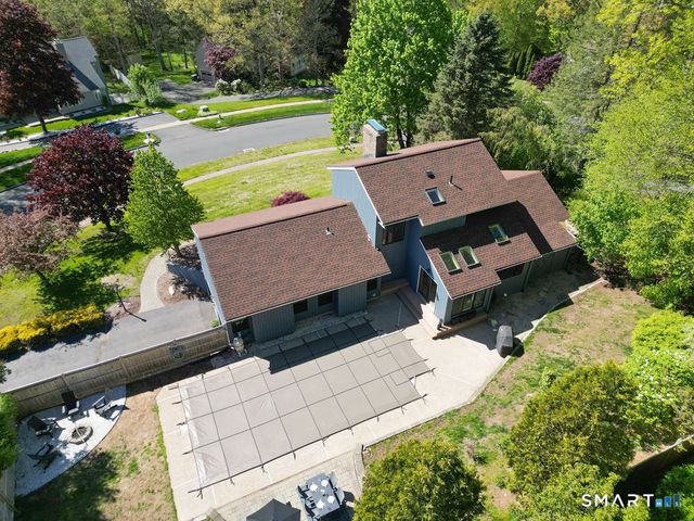 110 Stanley Drive, Glastonbury, CT 06033