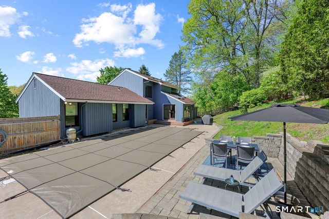 110 Stanley Drive, Glastonbury, CT 06033