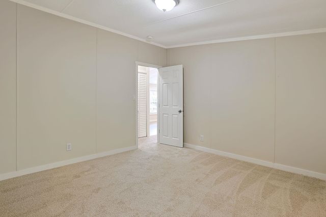 1032 Palm Dr., Conway, SC 29526