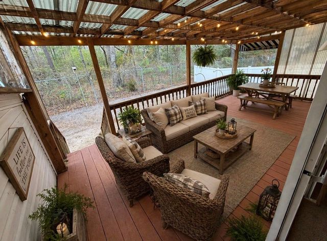 1032 Palm Dr., Conway, SC 29526